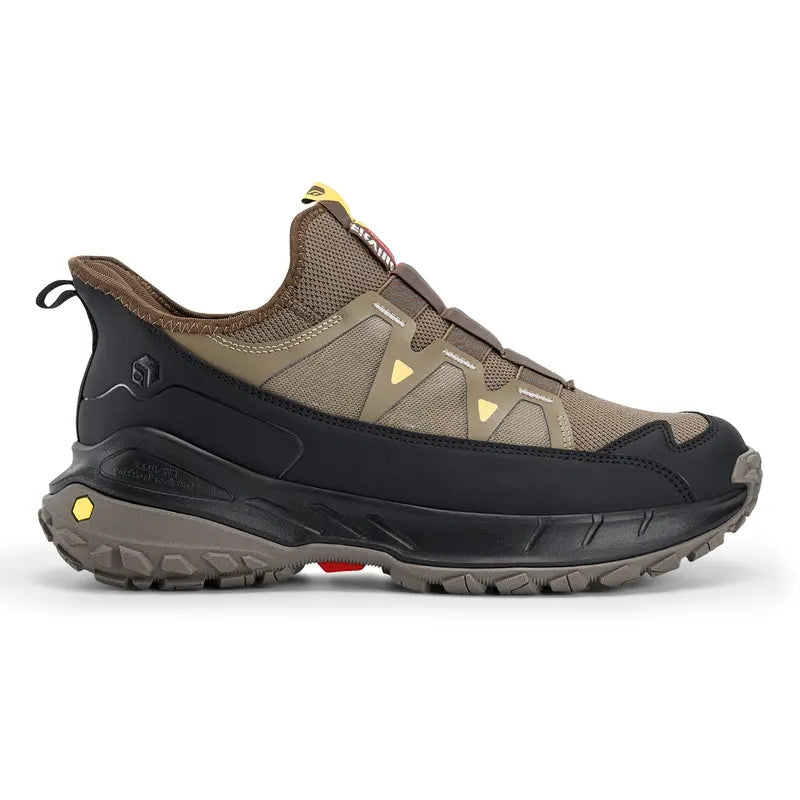 Low-Top LugMax Hiking Shoes