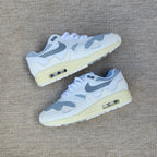 AM "Panda" Sneakers