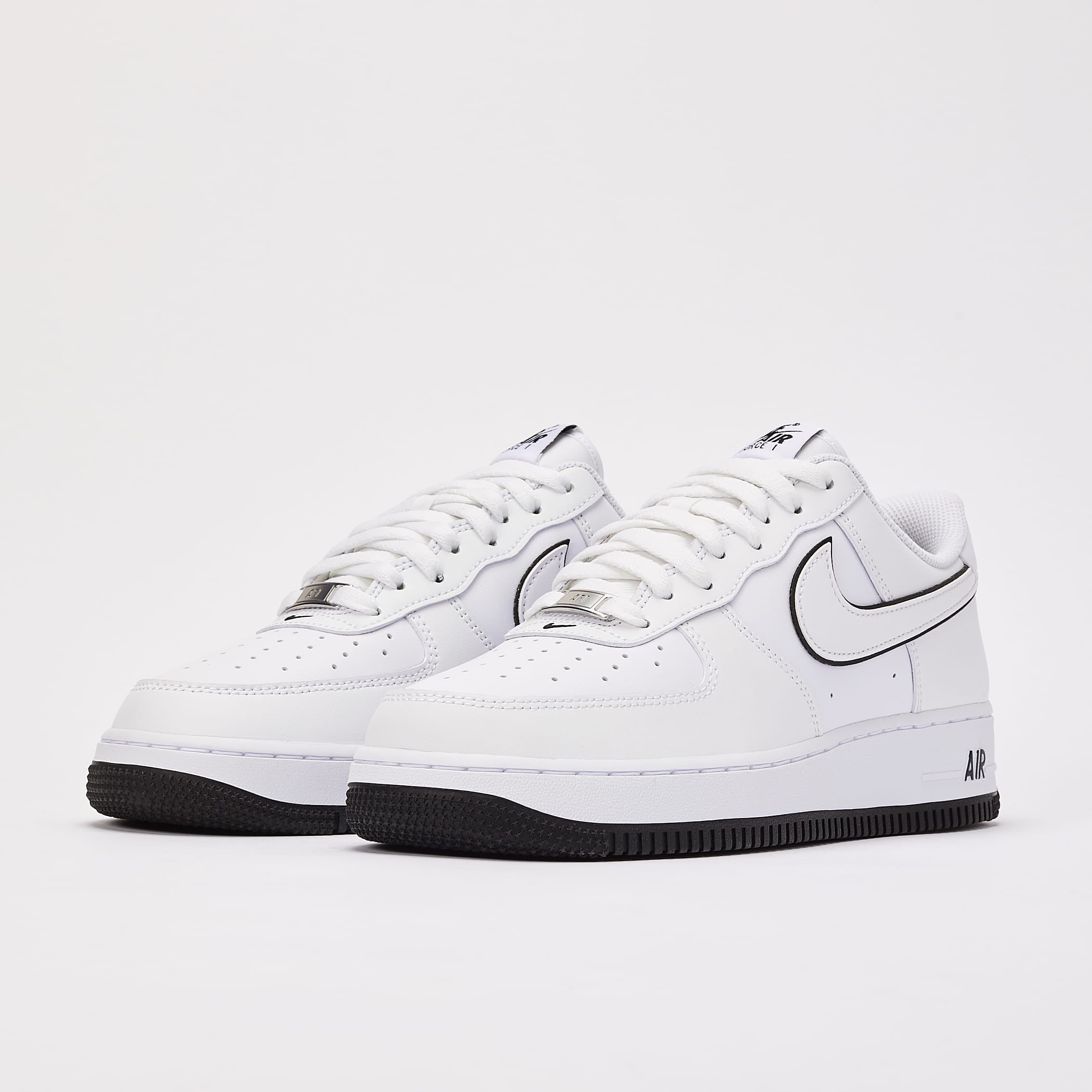 AF1 White Black Outline Sneakers