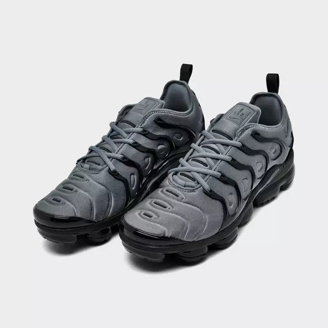 Men's VaporMax Plus Running Shoes