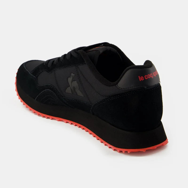 Black/fiery Red Unisex Sneaker