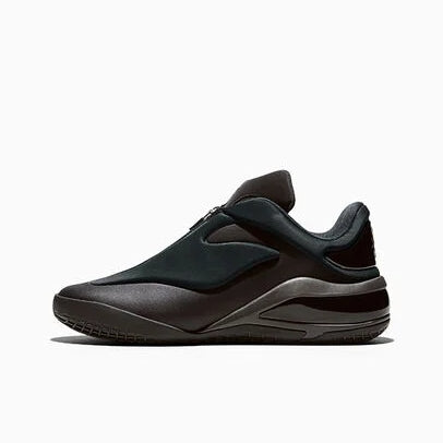 001 Charm Black Sneaker