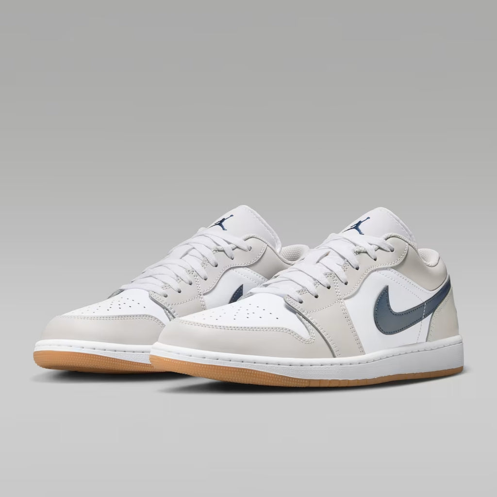 Heritage Low Men's Casual Sneakers