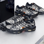 Am Plus 'Black/Camo' Sneaker