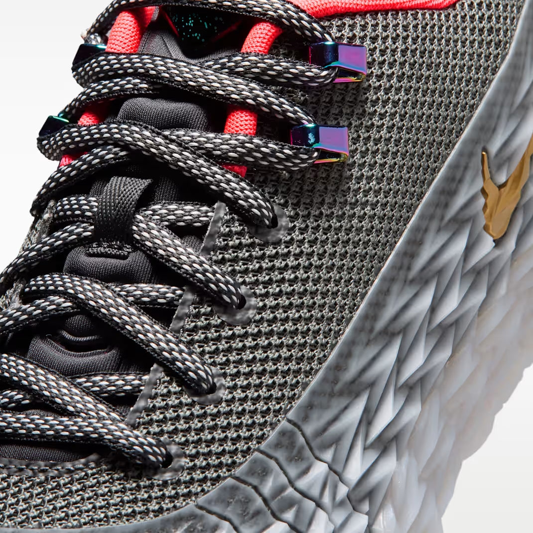 S.T. Charge EP Basketball Shoes