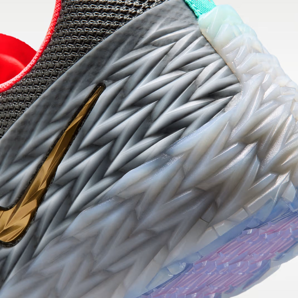 S.T. Charge EP Basketball Shoes
