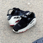 AM 90 Ultra Black And Red Sneaker